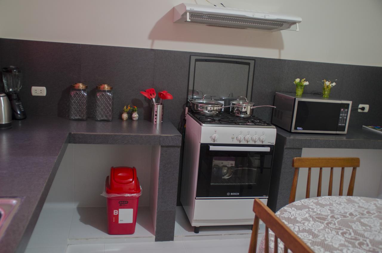 Jazmines Lodging Ика Екстериор снимка